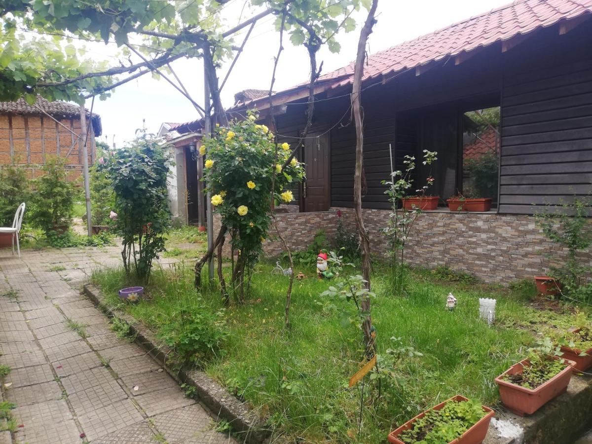 Вилла Quiet Nook House Калофер Экстерьер фото